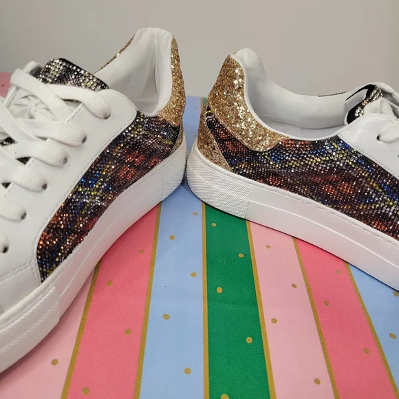 BETSEY JOHNSON Sneakers with Gold and Leopard Print - Picture 8 of 12